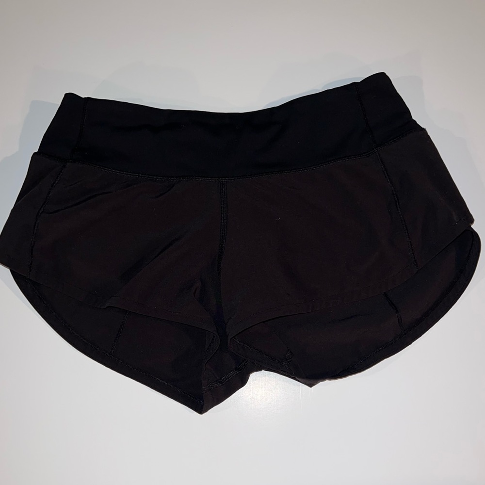 lululemon speed up shorts. size 2, 2.5”. black